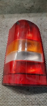 Лампа задняя mercedes vito левая 6388201264 фото №1