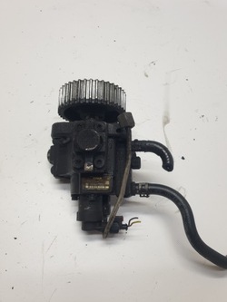 Насос впрыскивающий opel insignia a 55571005 фото №1