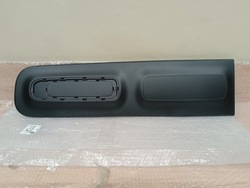 Citroen c3 iii рестайлінг 2020-2024 планка na двері ліві передні 9833480877 фото №1