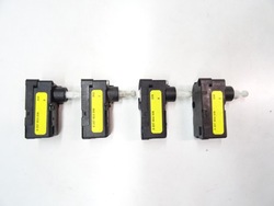 Opel zafira b c astra j моторчик регулировка лампы фара фото №1