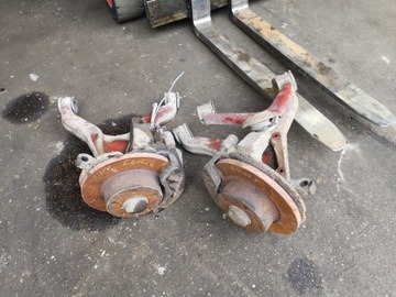 Поворотна опора ступиця перед важелі iveco daily iii 99- фото №1