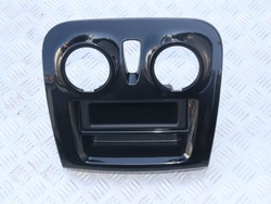 Рамка радио dacia sandero ii logan ii 682602432r фото №1