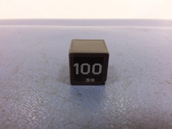 Vw golf iv 1.9 tdi реле свічок 7m0951253a фото №1