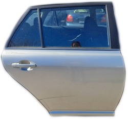 Toyota avensis t25 дверь правые зад правые задние 1c0 фото №1