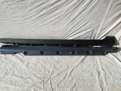 Vw passat b8 універсал накладка порогова права ліва фото №1