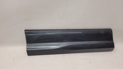 Audi q2 планка дверь правая зад фото №1