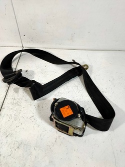 Pas безпеки лівий vw passat b5 рестайлінг 3b1857705d чорний фото №1