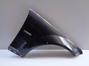 Крыло правый переднее mercedes c-klasa w204 07- номер 46584 фото №1