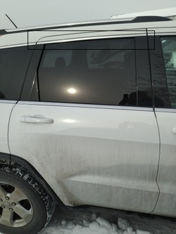 Grand cherokee wk2 11-20r планка дверь правые зад фото №1