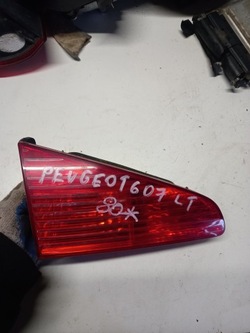 Лампа задняя левая зад левый крышки peugeot 607 фото №1