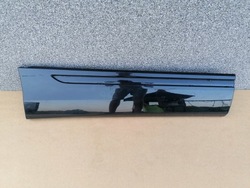 Планка na двері праві зад audi q8 4m8853969c 2018- фото №1