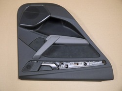 Audi q5 80a боковина двері лівий зад алькантара фото №1