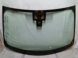 Скло передня jaguar e-pace 2017- камера датчик acustic оригінал kamyk фото №1