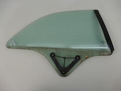 Mercedes a207 w207 рестайлинг стекло правые зад cabrio фото №1