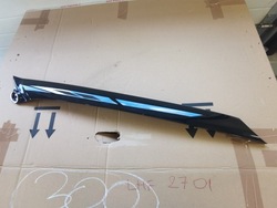 Land rover evoque ii -защита стойка стёкла лобовой фото №1