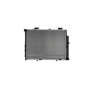 Радіаторів води mercedes e w210 vf210 s210 99-03 e фото №1