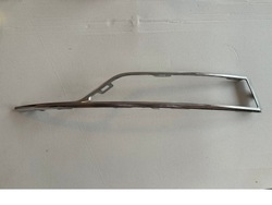 Хром ґрати бампера лівий 5e3853767 skoda octavia iv 4 фото №1