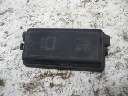 Mini cooper r55 r56 r57 r60 r61 крышка коробка предохранителей 9240946 фото №1