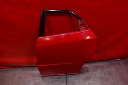 Дверь левая зад задние красный honda civic 8 viii 5d hb ufo 07-12 фото №1