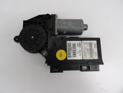 Audi a8 d3 двигунчик скла лівий зад фото №1