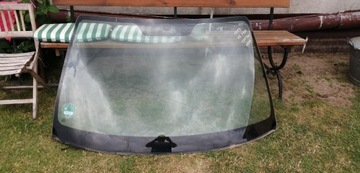 Subaru legacy iv 03-09 стекло лобовое фото №1