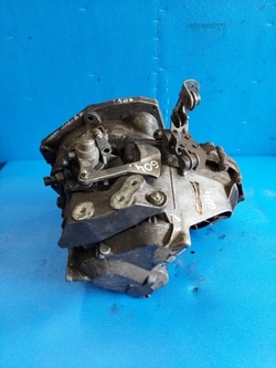 Коробка передач коробки передач astra h vectra c 1.9 cdti f40 фото №1