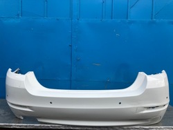 Bmw f10 рестайлінг lci бампер зад задній pdc фото №1