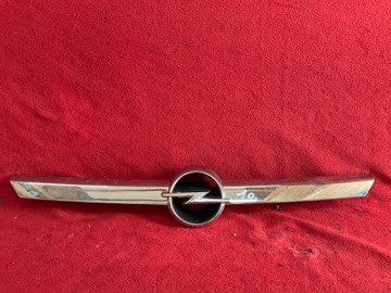 Хром решітка радіатора решітка gm opel corsa c рестайлінг 551290562 оригінал gm фото №1