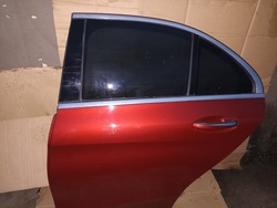 Mercedes w205 c класс дверь левая задние левый зад 996 фото №1