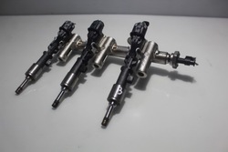 Планка вприскувальний opel corsa f 1.2 фото №1