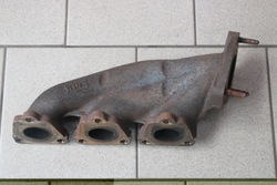 Audi a6 a8 d4 коллектор выпускной левый 06e253033t фото №1