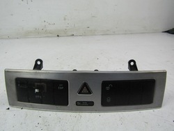 Mercedes c w203 выключатель света аварийных панель 04-07 универсал fl фото №1