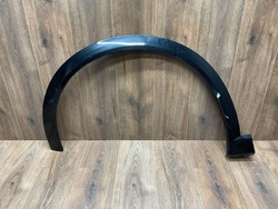 Audi q8 e-tron 2022 перед сторона левая планка крыльев передней фото №1