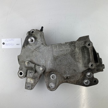 Лапи кріплення тримач 1,6 trafic vivaro 1.6 dci biturbo фото №1