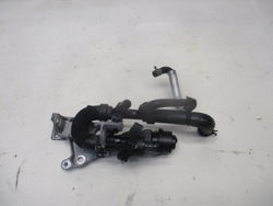 Кронштейн насоса води master iii 2.3 dci 922377470r фото №1