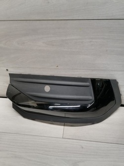 Audi q5 sportback решітка праві зад 80f807320 фото №1