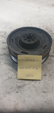 Колесо ременное вала audi 3.0 tfsi a4 a5 a6 06e105251e фото №1