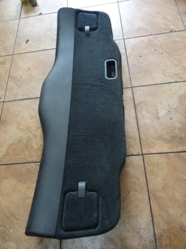 Volvo v40 1.9 03' защита обивка крышки багажника фото №1