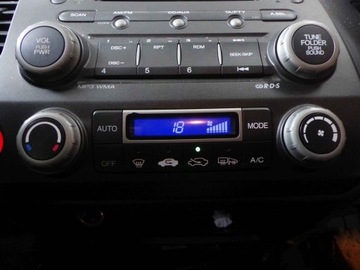 Консоль панель воздуховод honda civic viii climatronic фото №1