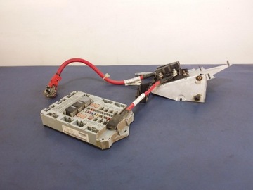 Jaguar xf i x250 коробка запобіжників фото №1