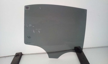 Стекло правая задняя mercedes c-klasa w205 2014- оригинальная фото №1