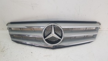 Решітка радіатора решітка mercedes c клас w204 a2048800023 фото №1