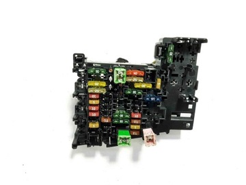 Коробка запобіжників vw golf vii варіант ba5, bv5 5q0937615c 1.6l фото №1
