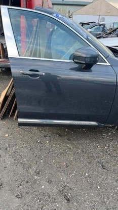 Volvo xc90 ii excellence дверь правые перед 492 фото №1