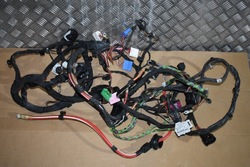 Ідеальна установка камери двигуна mercedes w206 радар led performance 1 фото №1