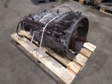 Коробка передач коробки передач daf xf 95 zf 12as2130 td astronic фото №1