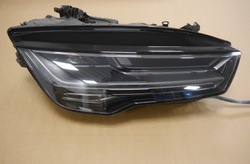 Audi rs7 4g лампа правая matrix 4g8941036b фото №1