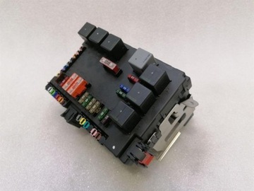 Mercedes s-class w221 fuse box a2215455732 sam фото №1