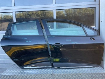 Renault clio iv універсал двері праві зад tegne eu. біржа фото №1