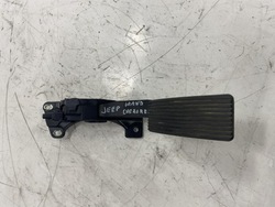 Педаль газу 3.0 crd eu jeep grand cherokee wk2 68021971ae фото №1